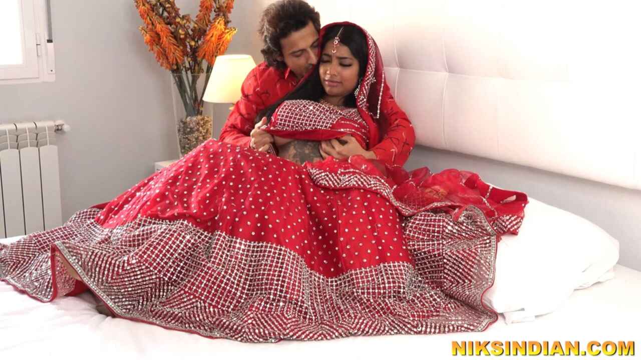 Real desi couple suhagraat sex virgin dulhan