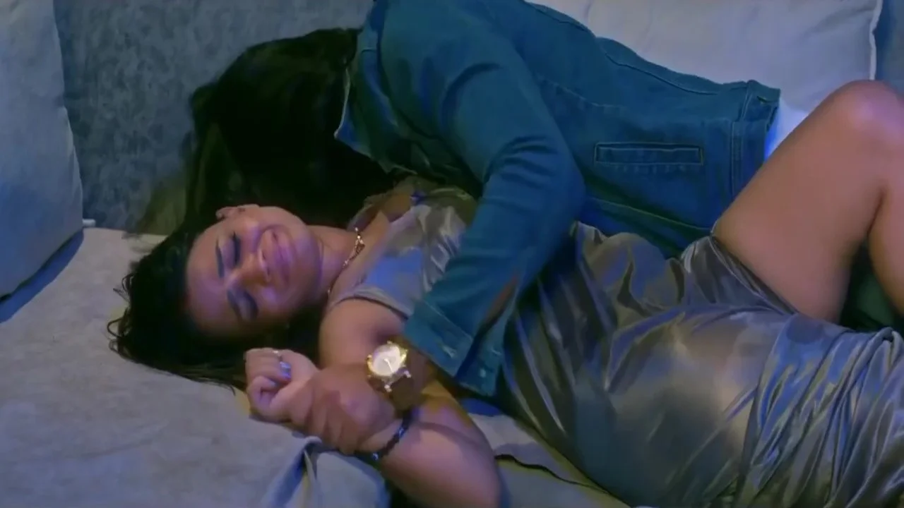 Gharwala Baharwala 2024 Waah Originals Porn Web Series Ep 6