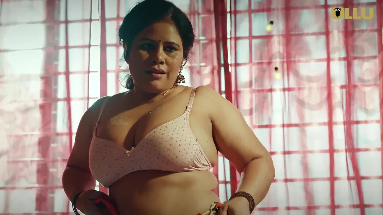 Kundi Mat Khadkao Raja 2025 Ullu Hindi Porn Web Series Ep 3