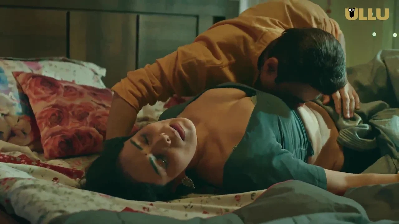 Kundi Mat Khadkao Raja 2025 Ullu Hindi Porn Web Series Ep 5