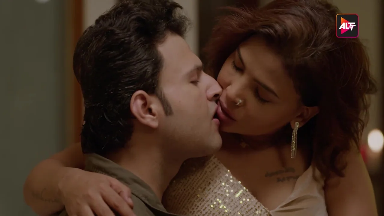 Decadent Indian Kisses - Blissful Hindi Sex