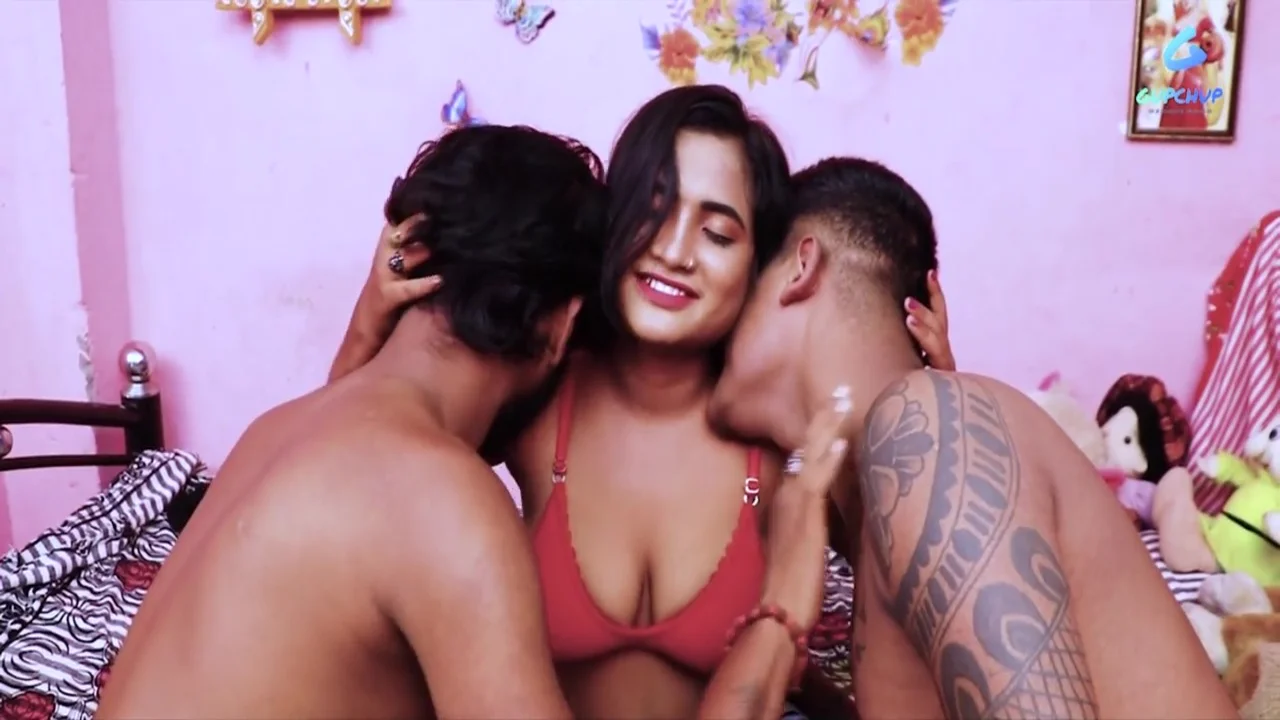 Room Mate 2020 Gupchup Hindi Porn Web Series Episode 2